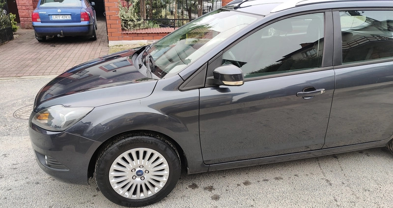 Ford Focus cena 16999 przebieg: 188000, rok produkcji 2010 z Suwałki małe 667
